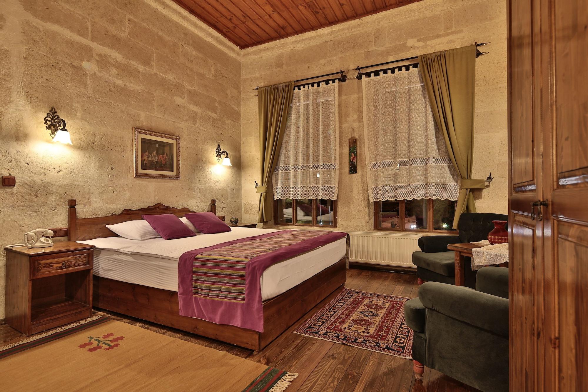 Elif Stone House 3* Ургуп