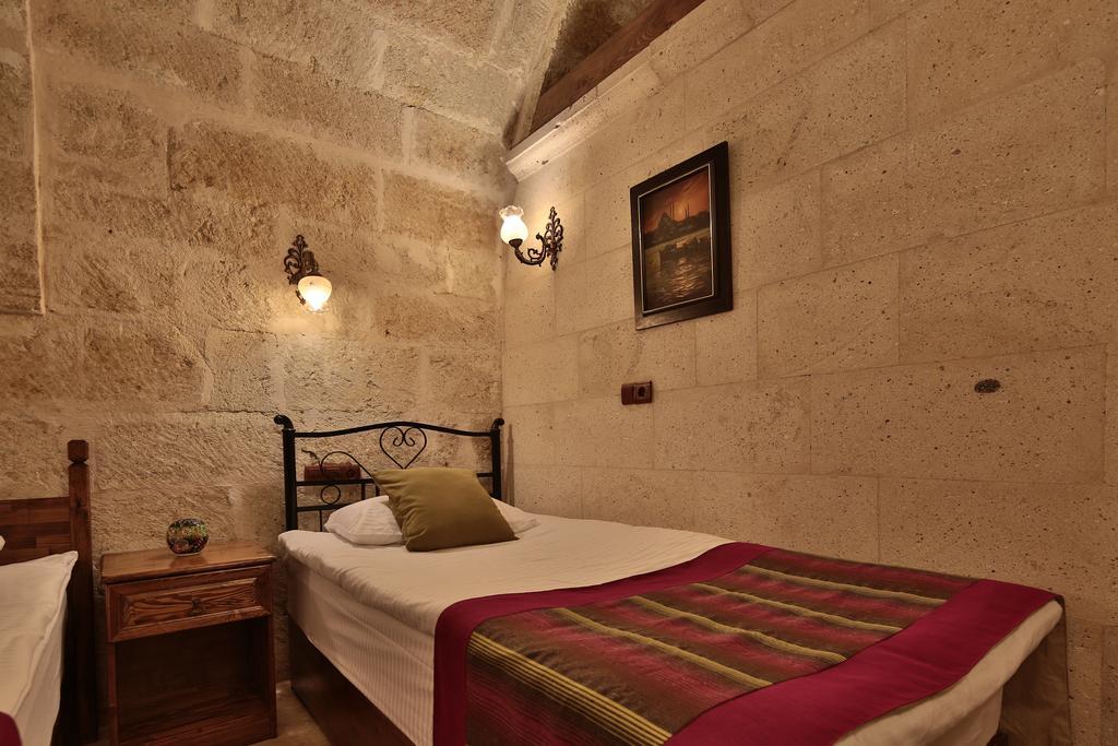 Elif Stone House 3* Ургуп